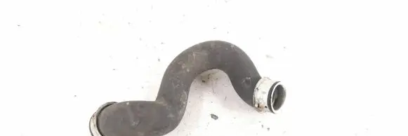 Mercedes-Benz C W204 Engine coolant pipe/hose 2045013482 A2045013482