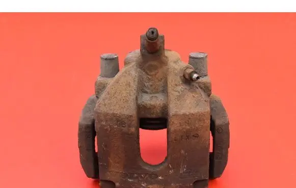 Rear brake caliper