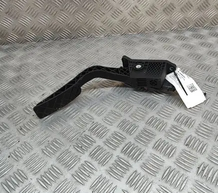 MG ZS Accelerator throttle pedal F01R00X132