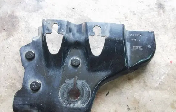 Ford Edge II Other engine bay part F2GB5E053A