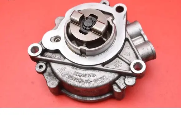 Citroen C4 Cactus Vacuum pump 9811378980
