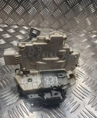 Audi A4 S4 B7 8E 8H Front door lock 8E1837016AA