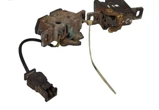 Audi A4 S4 B5 8D Tailgate/trunk/boot lock/catch/latch 4A9827506C
