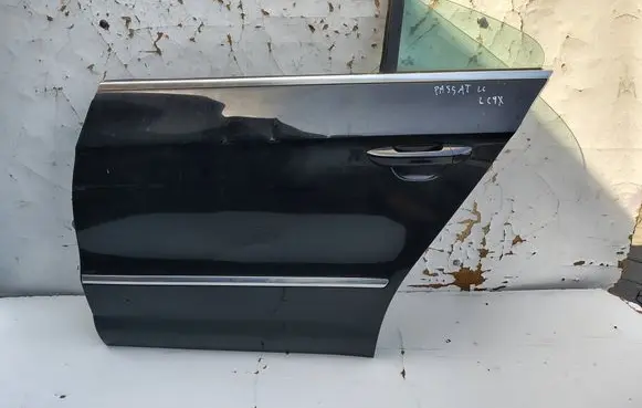 Volkswagen PASSAT CC Rear door 