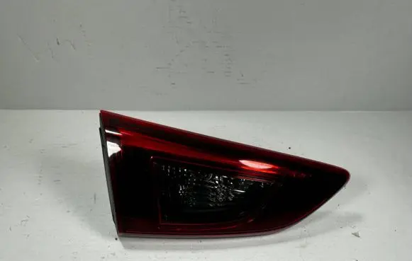 Mazda 3 Rear/tail lights DB3D513GO