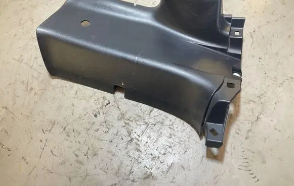 Toyota Hilux (AN10, AN20, AN30) (C) pillar trim 624710K010