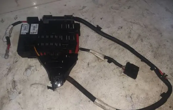 Volvo V70 Fuse box set 31337182