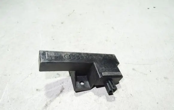 Audi Q5 SQ5 Keyless (KESSY) go control unit/module 8K0907247
