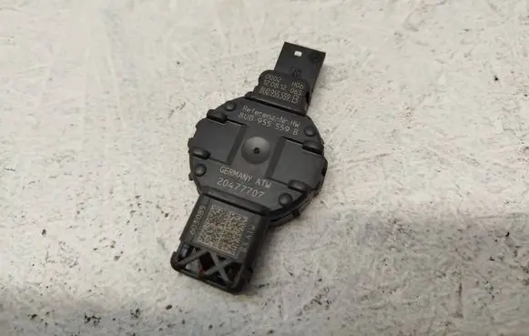 Audi A6 C7 Tailgate opening switch 8U0955559B 12081206S 20477707