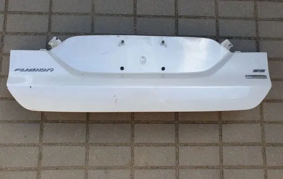 Ford Fusion II Tailgate trim DS73F423A42 DS73F423A42AB DS73F423A40