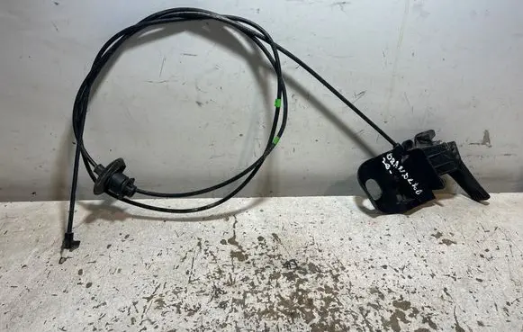 Opel Grandland X Engine bonnet (hood) release handle
