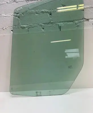 Mercedes-Benz Sprinter W901 W902 W903 W904 Front door window/glass (coupe) 43R001025