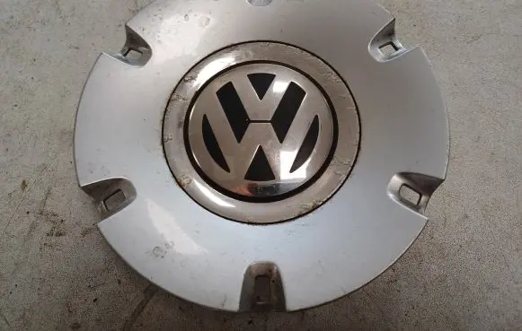 Volkswagen PASSAT B6 Original wheel cap 3C0601149Q