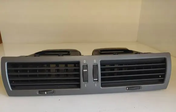 BMW 7 E65 E66 Dash center air vent grill 69112039 8223500 69112049