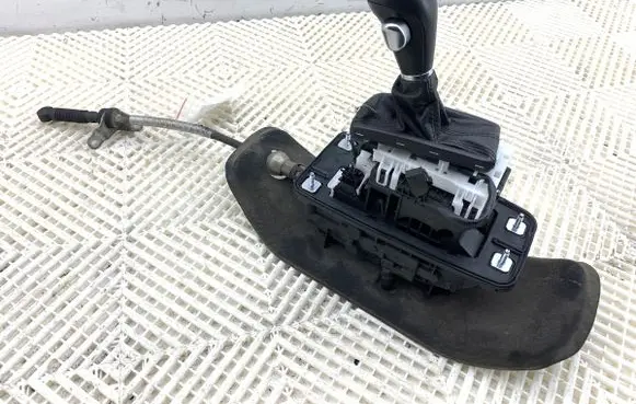 Audi A4 S4 B8 8K Gear shift rod 8K1713041H