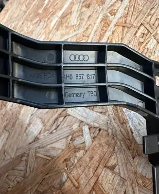 Audi A8 S8 D4 4H Other interior part 4H0857817