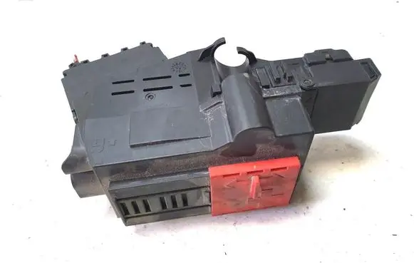 Mercedes-Benz ML W166 Fuse module A1665402450