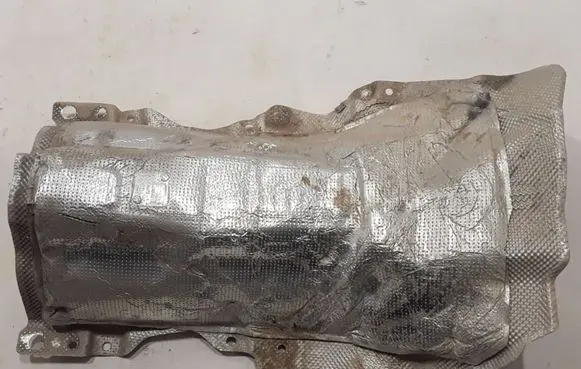 Exhaust heat shield