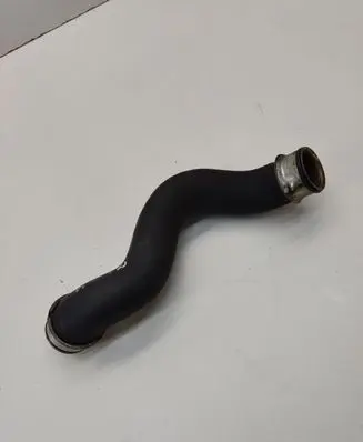Mercedes-Benz E W212 Engine coolant pipe/hose