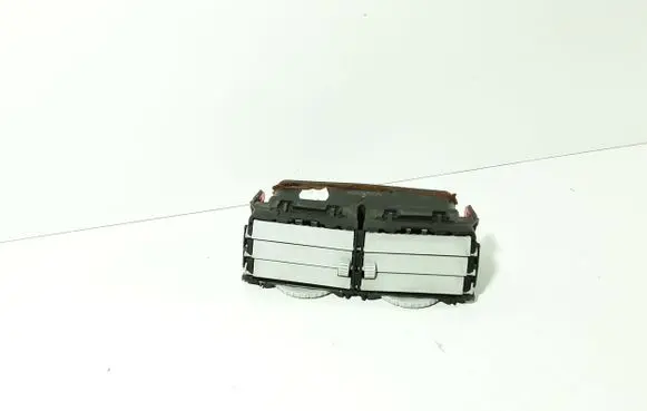 Toyota Yaris Dash center air vent grill 93022 19302 9301