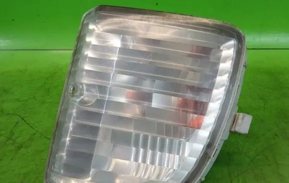Toyota RAV 4 (XA10) Front indicator light 