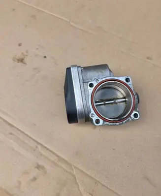 BMW 3 E90 E91 Throttle valve 1439580