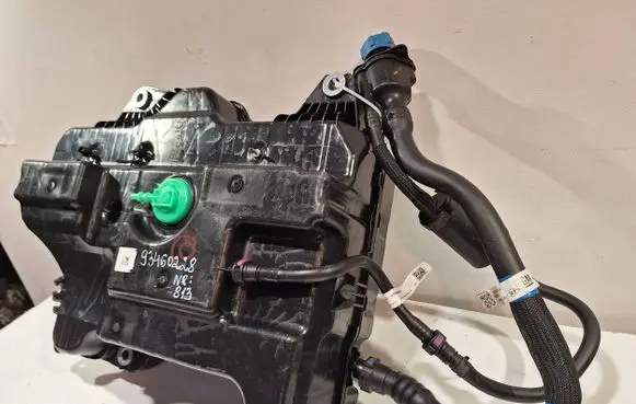 Opel Vivaro AdBlue liquid reservoir 93460228