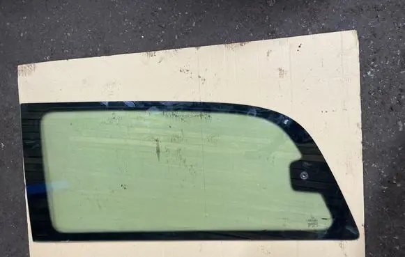 Mercedes-Benz Vito Viano W639 Rear windscreen/windshield window