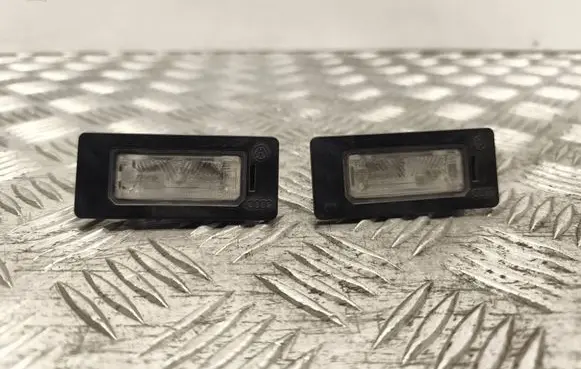 Audi A4 S4 B8 8K Number plate light 8T0943021