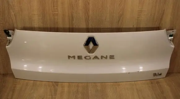 Renault Megane III Tailgate trim 