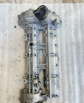 Mercedes-Benz ML W164 Rocker cam cover A6420101630