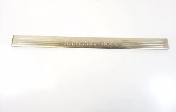 Mercedes-Benz E W212 Front sill trim cover A2126860936