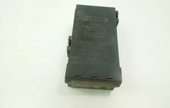 Chrysler Town & Country IV Fuse module 5144579AB