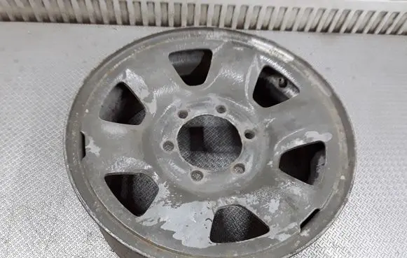 Mitsubishi L200 R16 steel rim 