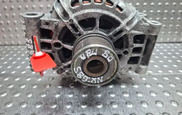 Citroen C3 Picasso Generator/alternator S14747685 V761548480