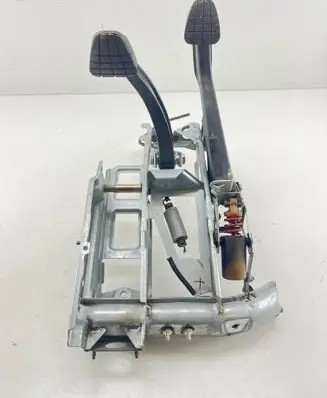 Porsche Boxster 986 Clutch pedal 99642313910 99612310001 996423152