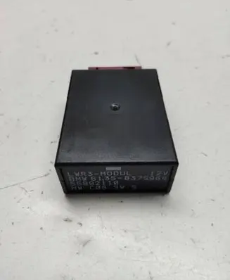 BMW 5 E39 Light module LCM 8375964 55892110 61358375964