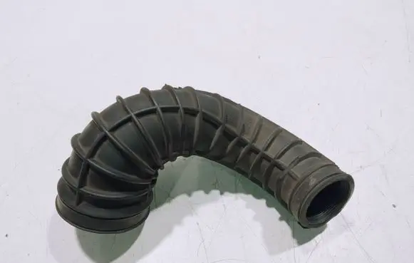 Volvo V70 Intercooler hose/pipe 08634143 7757
