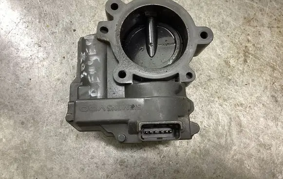 Peugeot 308 Throttle valve 7576697 2C53279370 110808225511