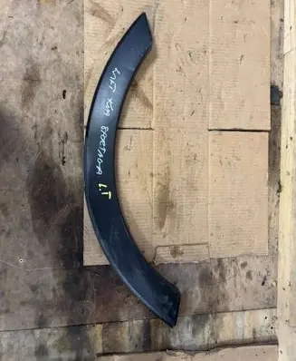 KIA Sportage Rear arch trim 121212