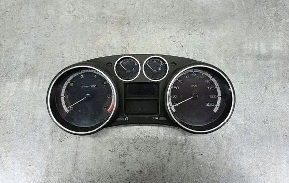Peugeot 308 Speedometer (instrument cluster) 9664671480