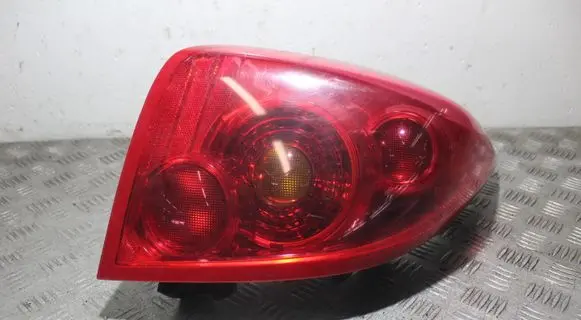 Nissan Primera Rear/tail lights