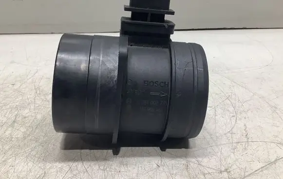 Audi A4 S4 B8 8K Mass air flow meter 0281002735 03G906461C