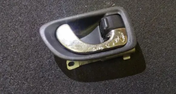 Mitsubishi Galant Front door interior handle