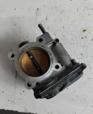 Subaru Outback (BS) Throttle valve 16112AA38A 2Q121780