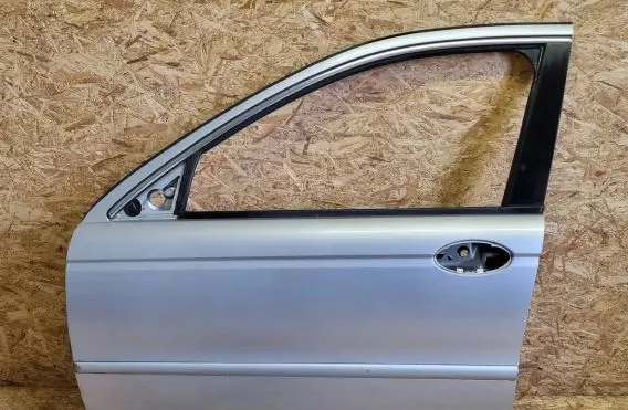 Jaguar X-Type Front door