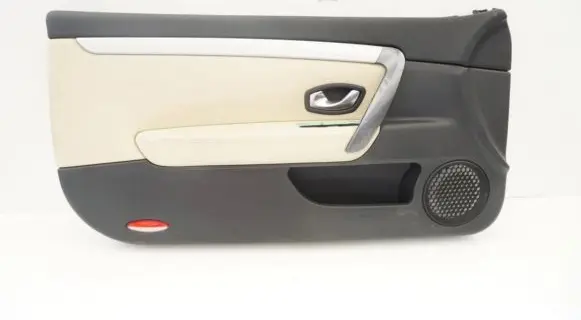 Renault Laguna III Front door card panel trim 809010433R
