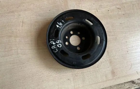 Skoda Octavia Mk2 (1Z) Crankshaft pulley 06A105255F