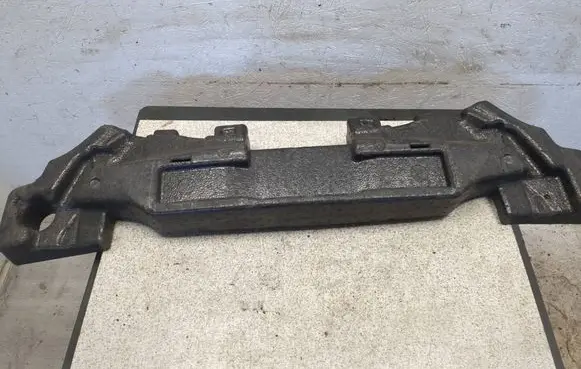 Front bumper foam support bar