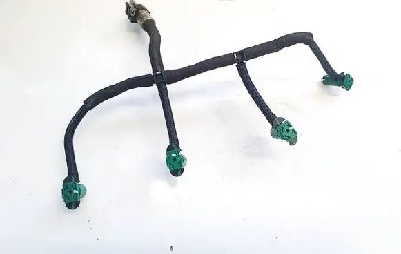 Land Rover Range Rover Evoque L538 Fuel main line pipe 